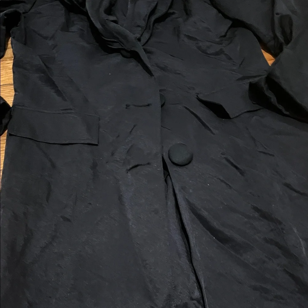 Vintage Women's Black Coat - Picture 6 of 6